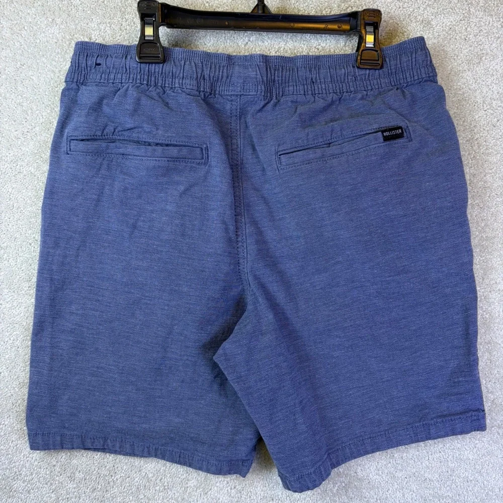 Hollister holes see next